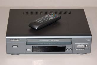 Une image contenant Appareils �lectroniques, Appareil �lectronique, int�rieur, conduire

Description g�n�r�e automatiquement